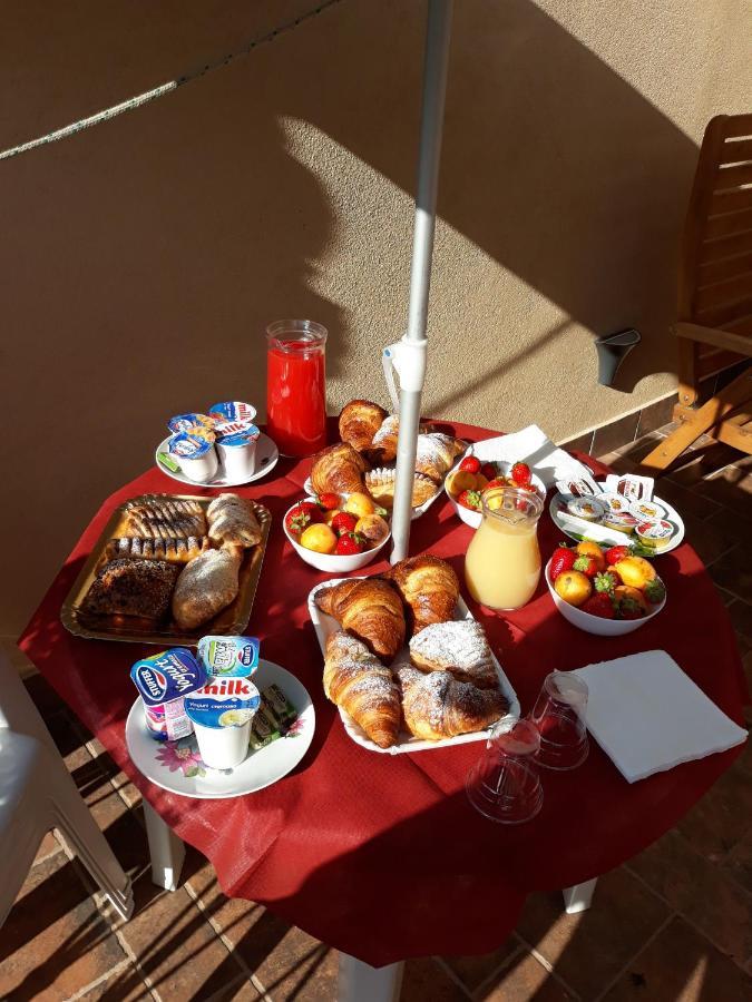 B&B Caravella Mezzojuso Eksteriør bilde