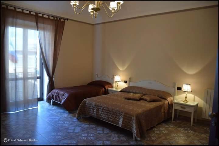 B&B Caravella Mezzojuso Eksteriør bilde